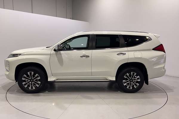 2023 Mitsubishi Pajero Sport GLS QF