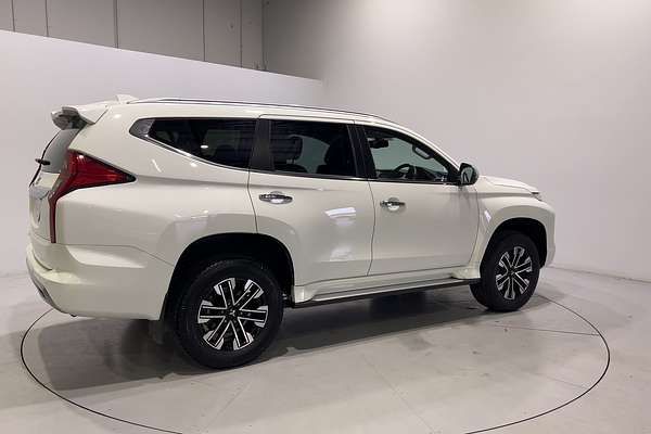 2023 Mitsubishi Pajero Sport GLS QF