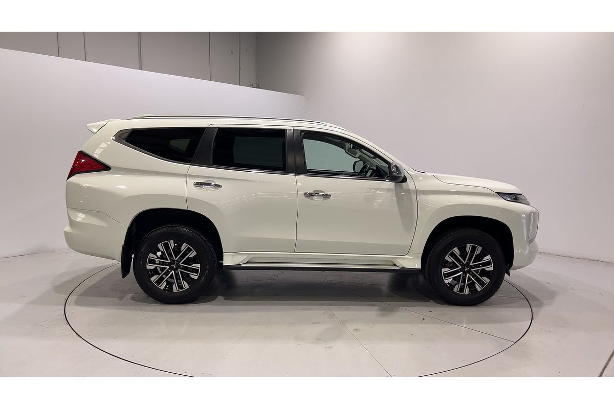 2023 Mitsubishi Pajero Sport GLS QF