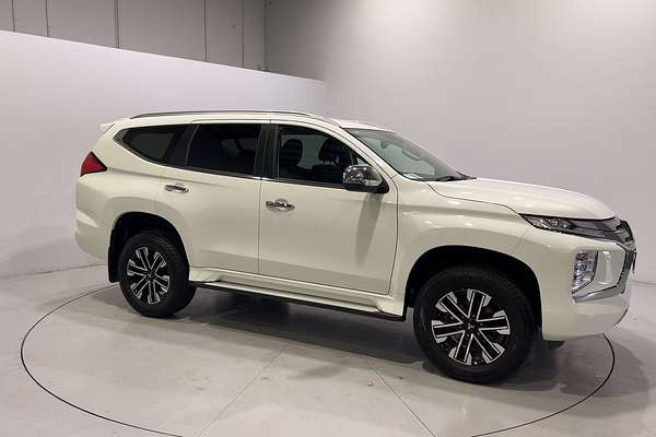 2023 Mitsubishi Pajero Sport GLS QF
