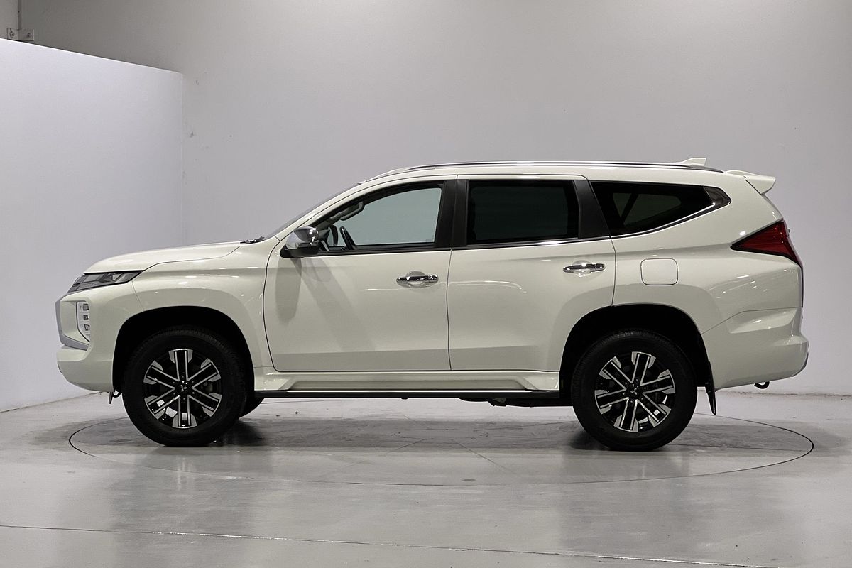 2023 Mitsubishi Pajero Sport GLS QF