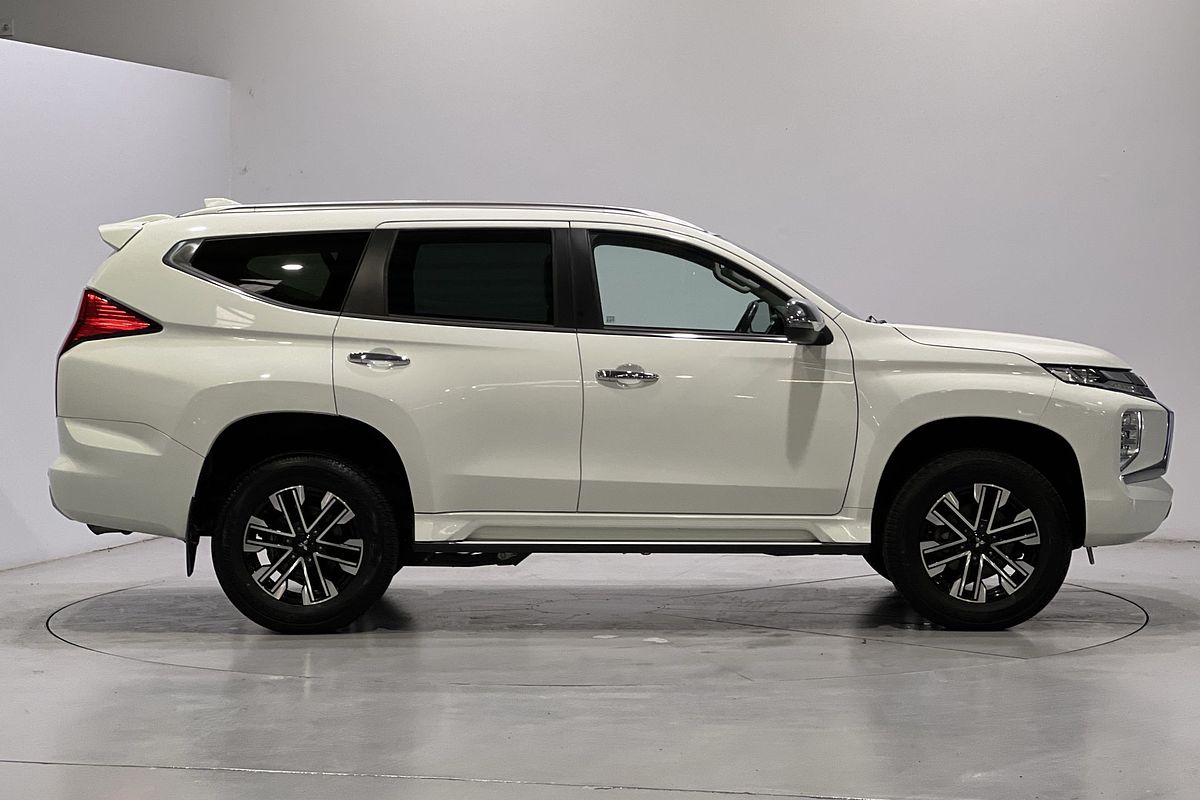 2023 Mitsubishi Pajero Sport GLS QF