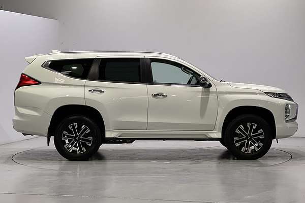 2023 Mitsubishi Pajero Sport GLS QF