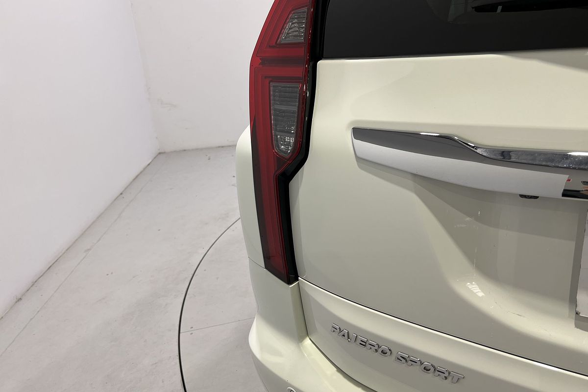 2023 Mitsubishi Pajero Sport GLS QF