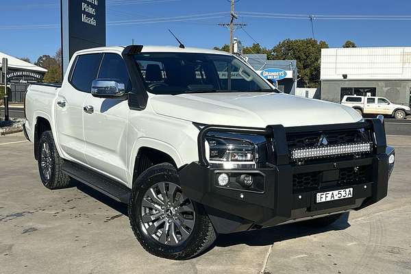 2024 Mitsubishi Triton GLS MV 4X4
