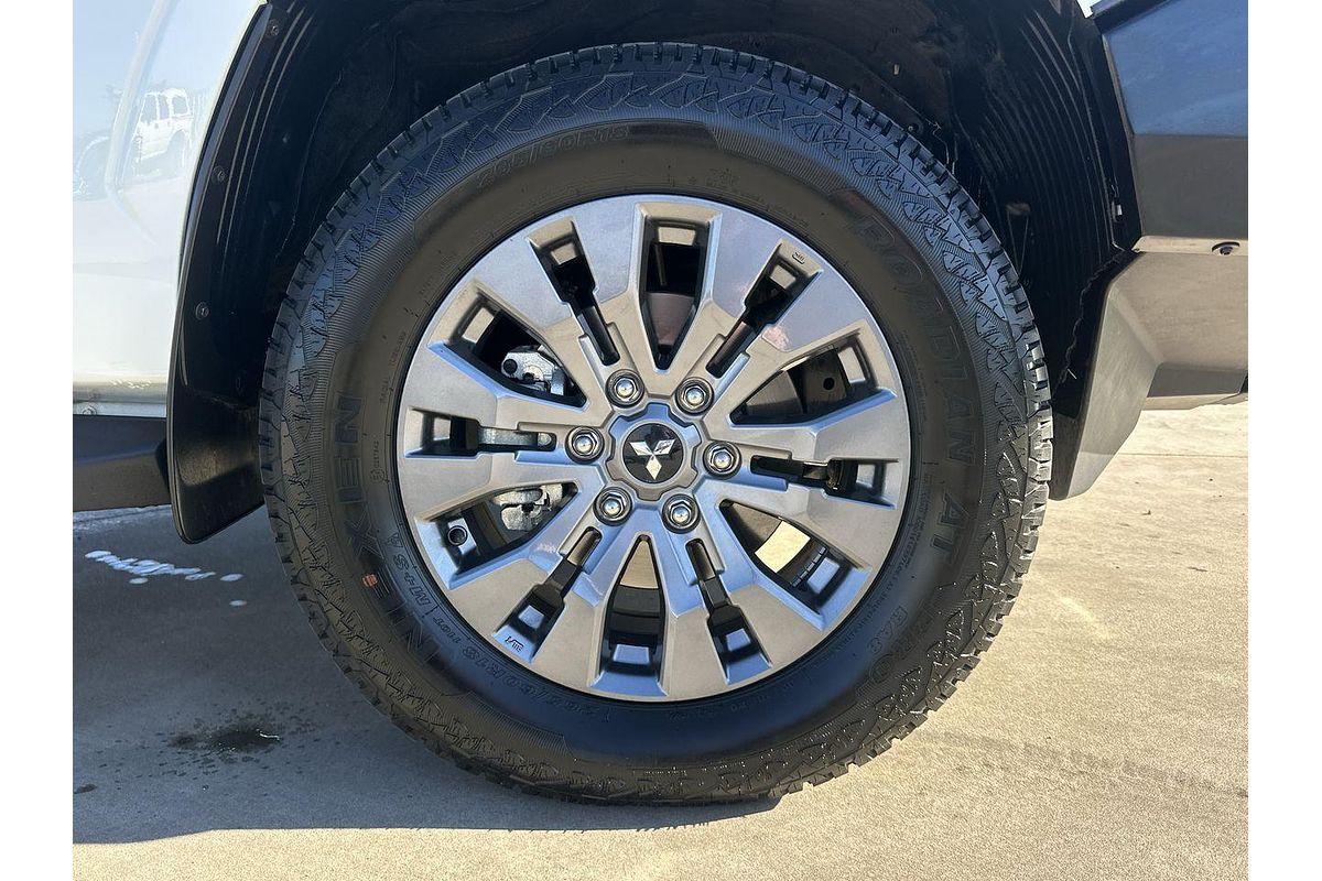 2024 Mitsubishi Triton GLS MV 4X4