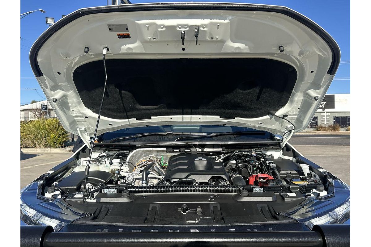 2024 Mitsubishi Triton GLS MV 4X4