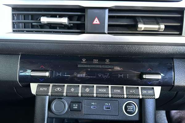 2024 Mitsubishi Triton GLS MV 4X4