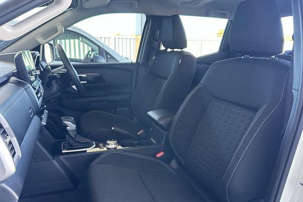 2024 Mitsubishi Triton GLS MV 4X4
