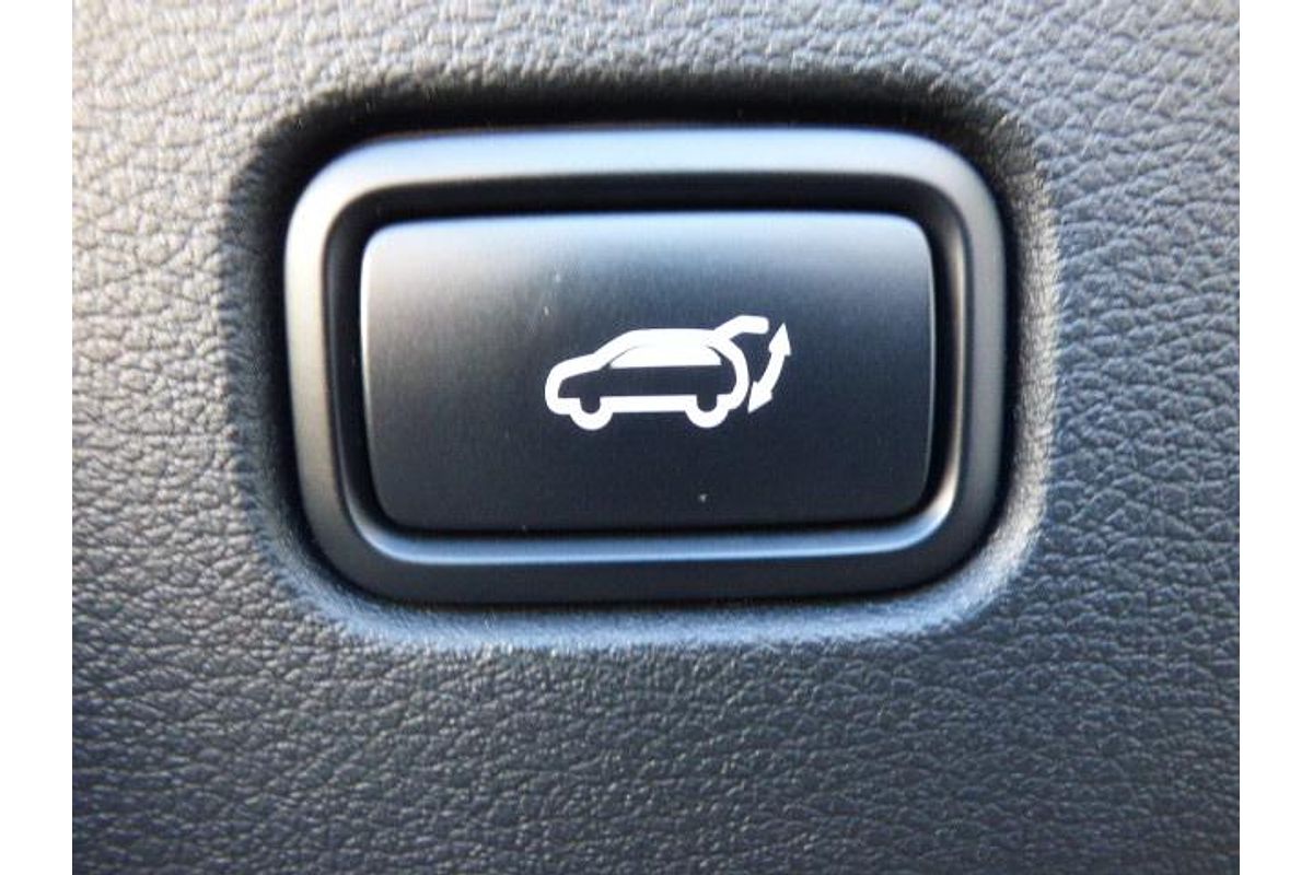 2022 Kia Sportage SX+ NQ5