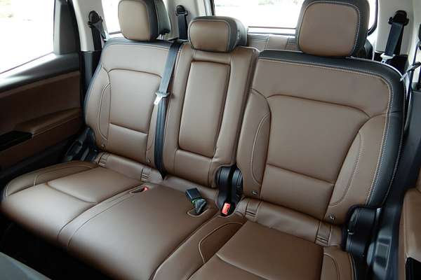 2024 Mahindra Scorpio Z8L