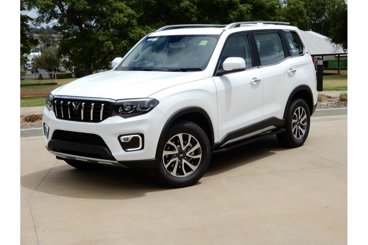 2024 Mahindra Scorpio Z8L