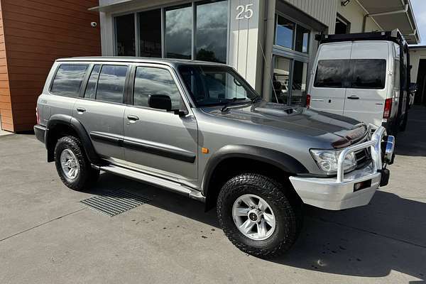 2004 Nissan Patrol ST GU III