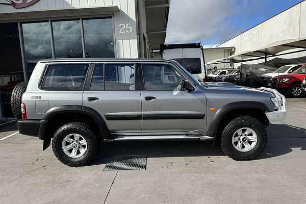 2004 Nissan Patrol ST GU III