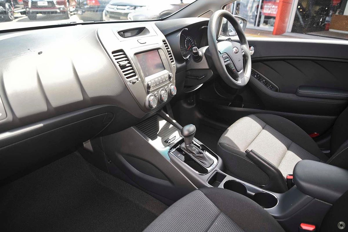2017 Kia Cerato S YD