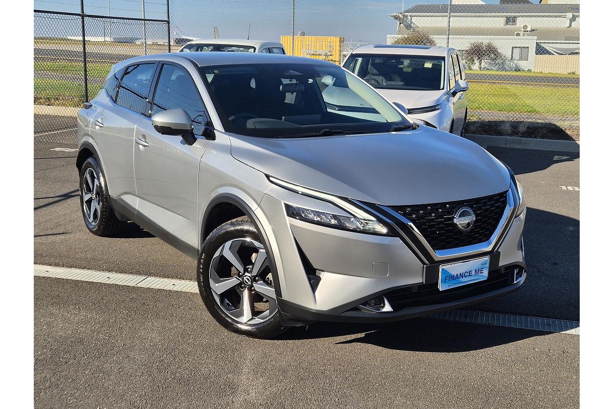 2023 Nissan QASHQAI ST+ J12