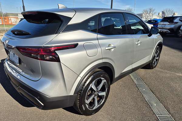 2023 Nissan QASHQAI ST+ J12