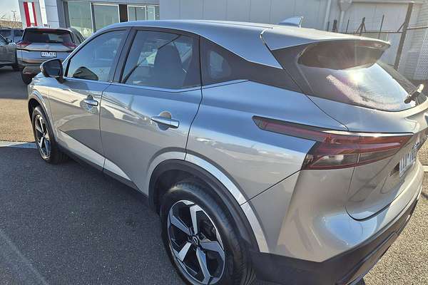 2023 Nissan QASHQAI ST+ J12