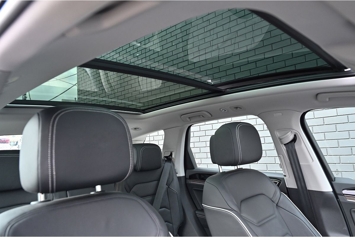 2024 Volkswagen Touareg 210TDI Elegance RC
