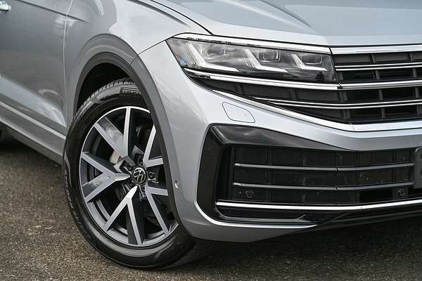 2024 Volkswagen Touareg 210TDI Elegance RC
