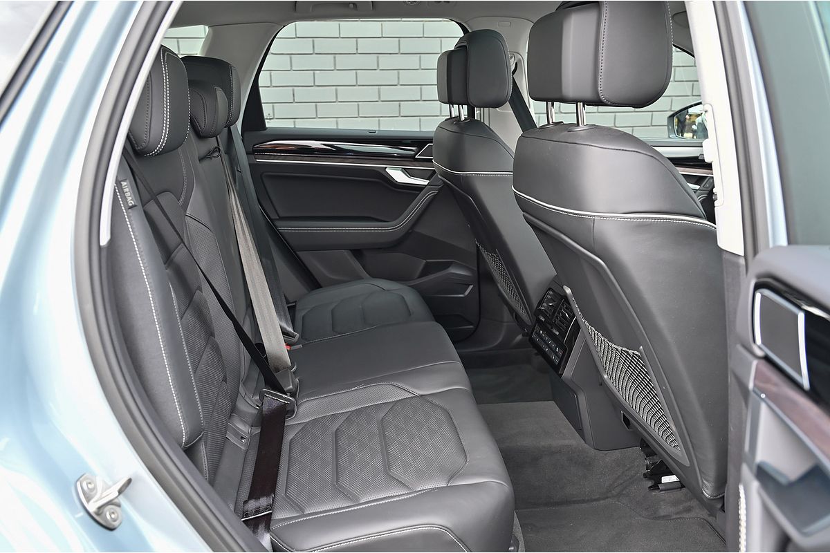 2024 Volkswagen Touareg 210TDI Elegance RC