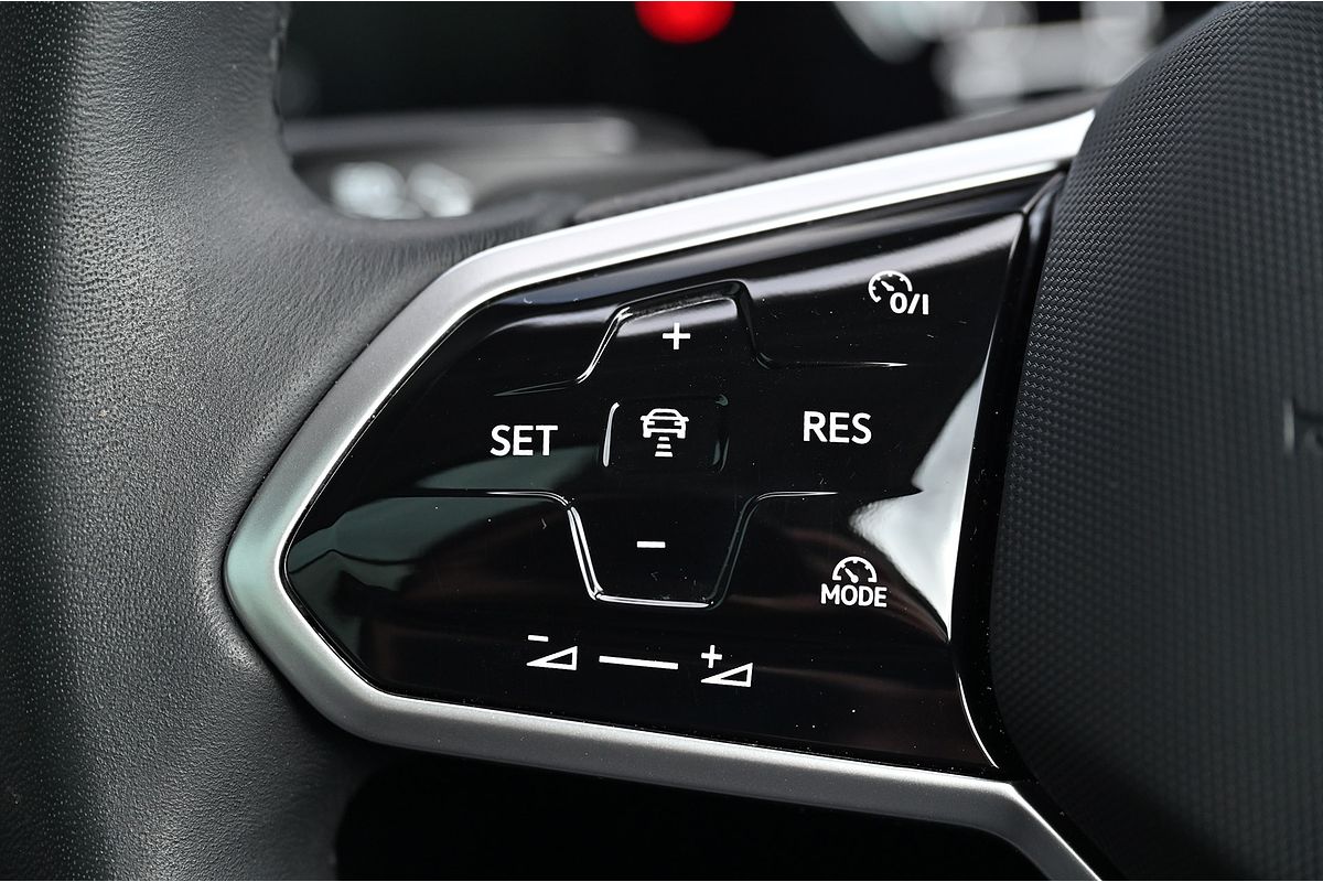 2024 Volkswagen Touareg 210TDI Elegance RC