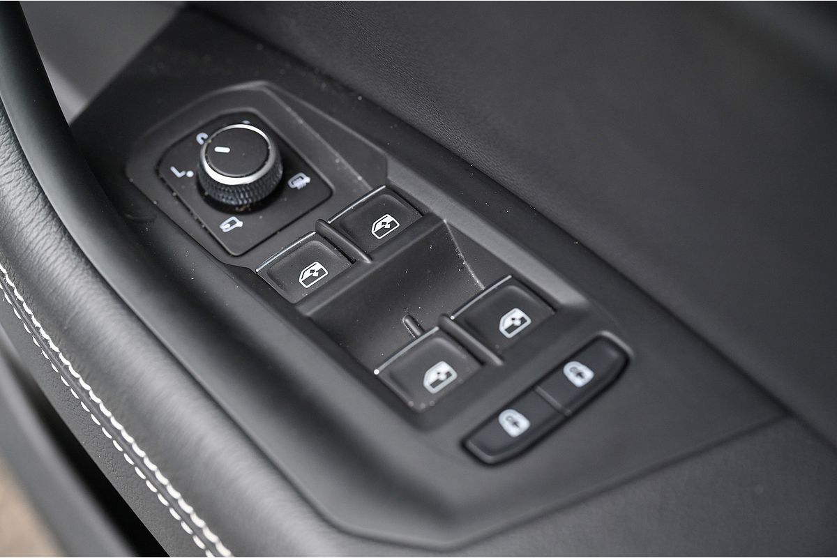 2024 Volkswagen Touareg 210TDI Elegance RC