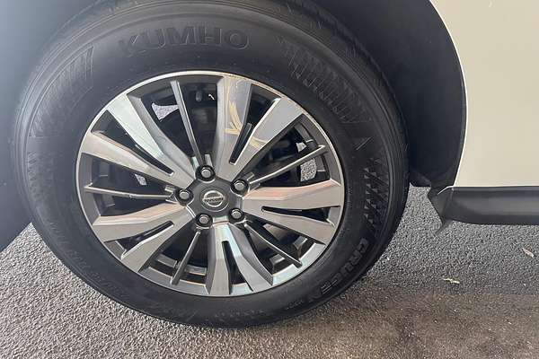2020 Nissan Pathfinder ST R52 Series III