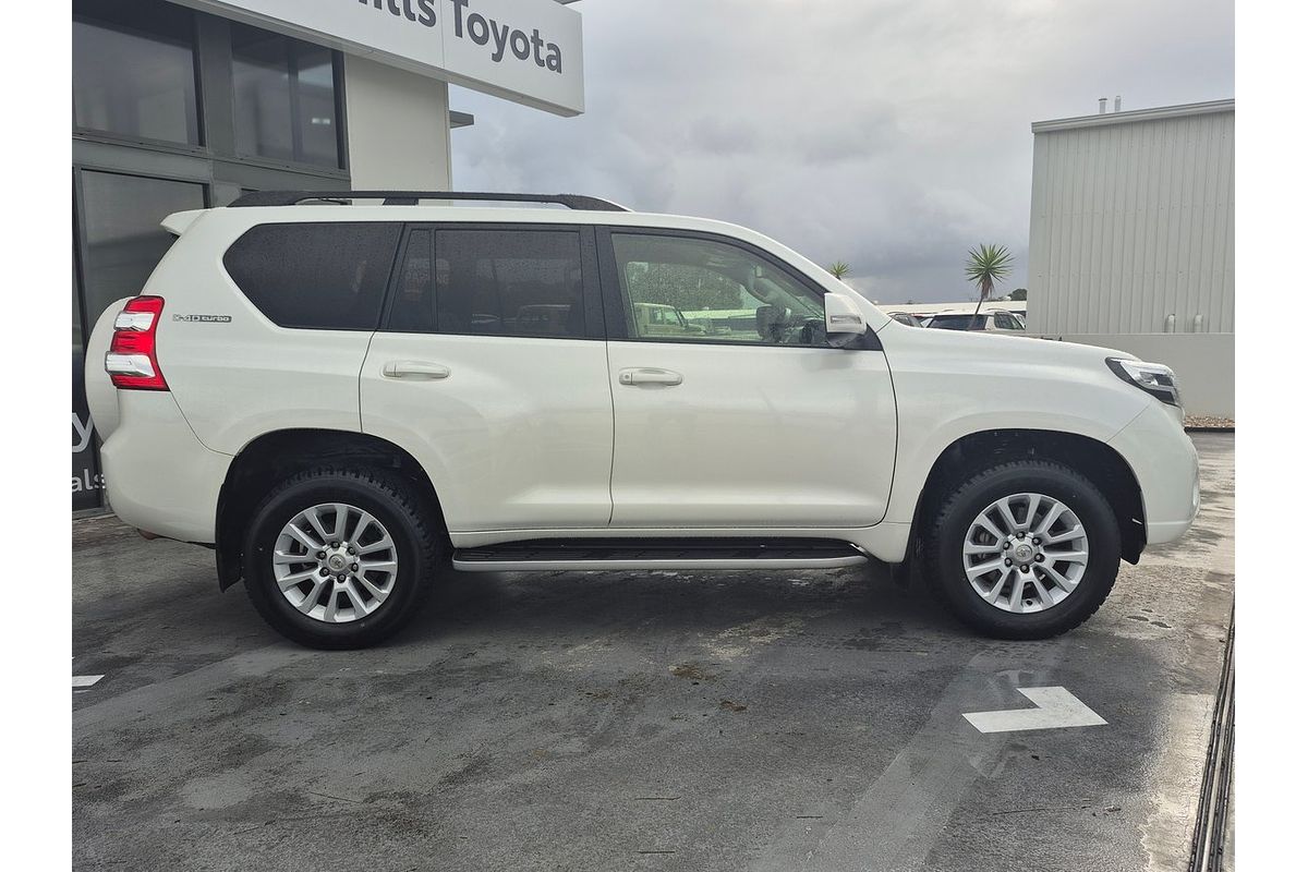 2017 Toyota Landcruiser Prado VX GDJ150R