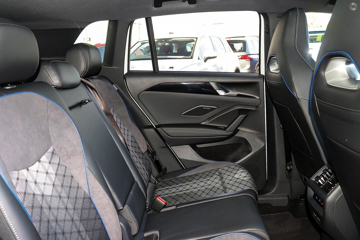 2025 Volkswagen Tiguan 150TSI R-Line CT