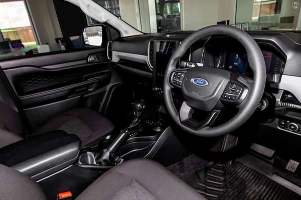 2025 Ford Ranger XLS 4X4 2.0L