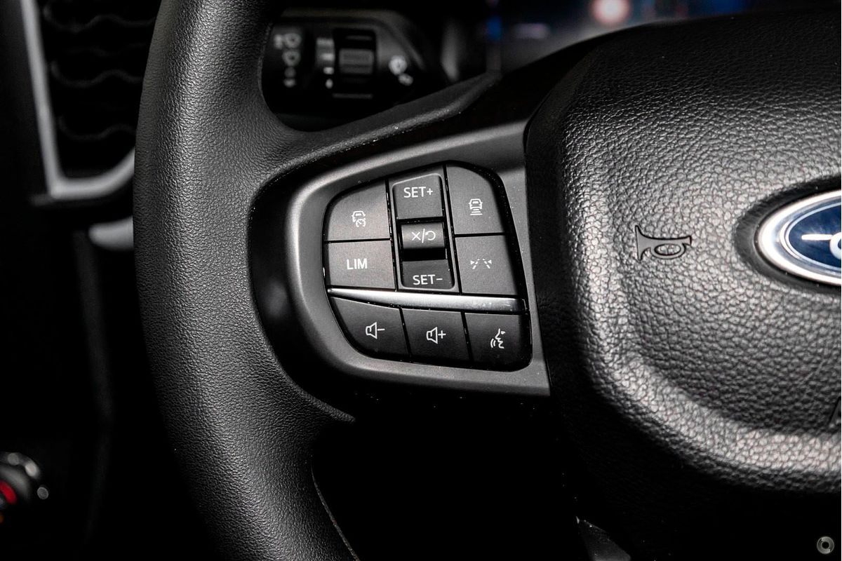 2025 Ford Ranger XLS 4X4 2.0L