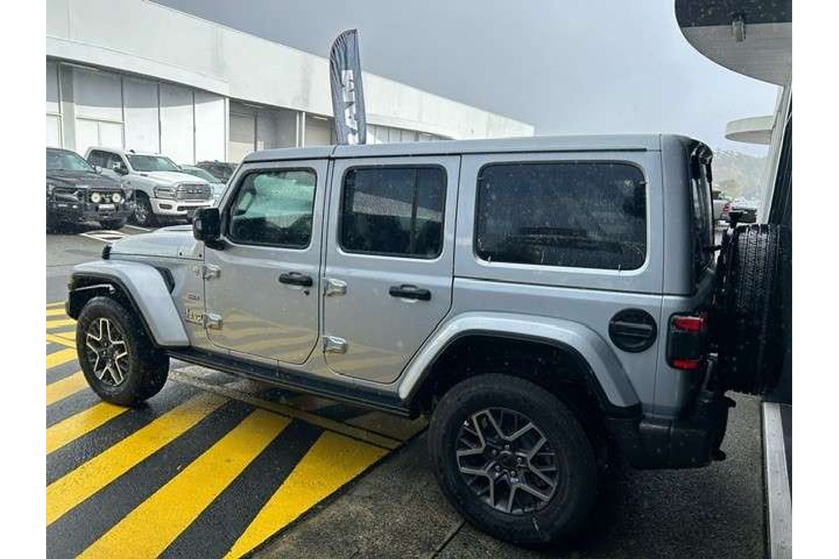 2024 Jeep Wrangler Unlimited Overland JL
