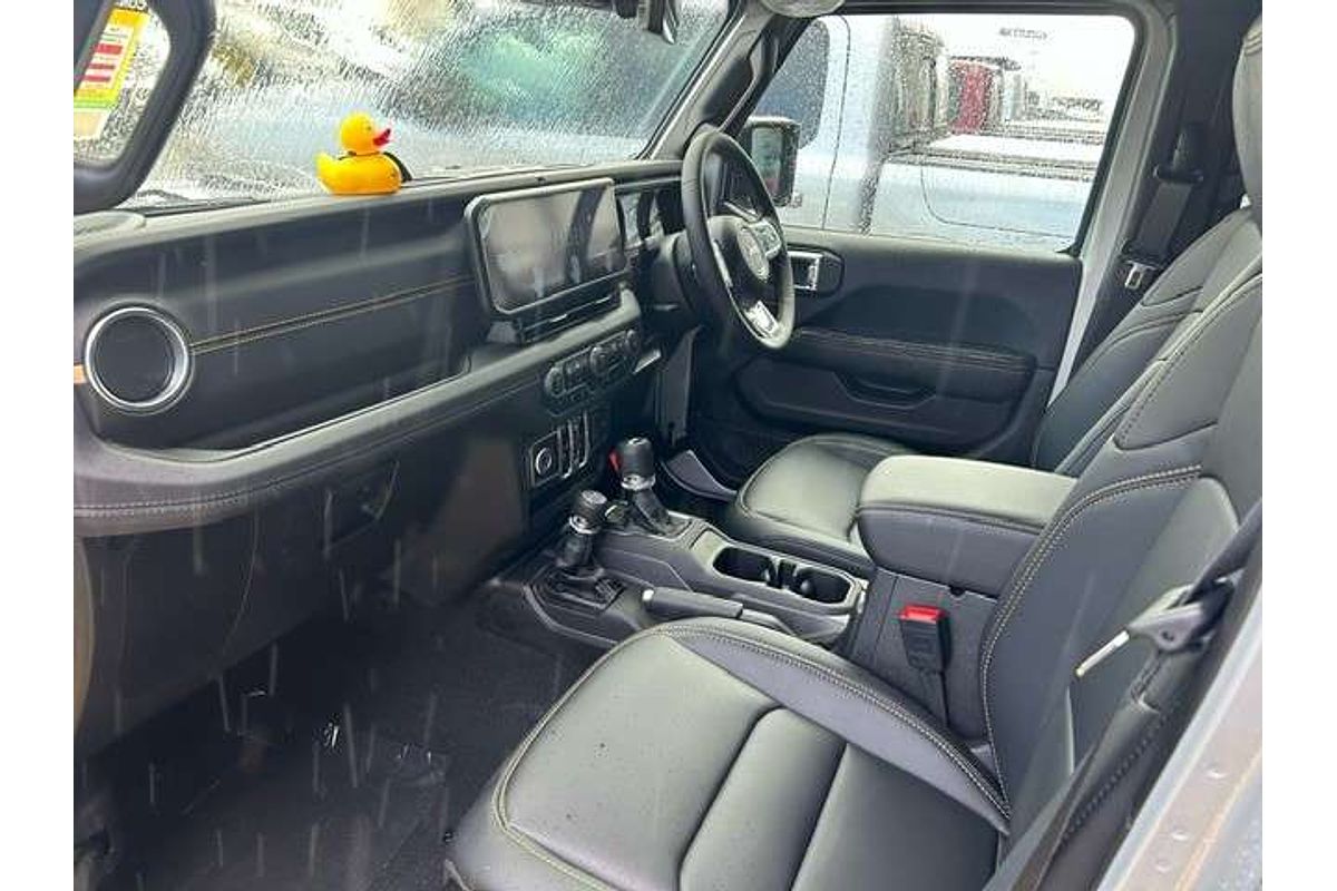2024 Jeep Wrangler Unlimited Overland JL