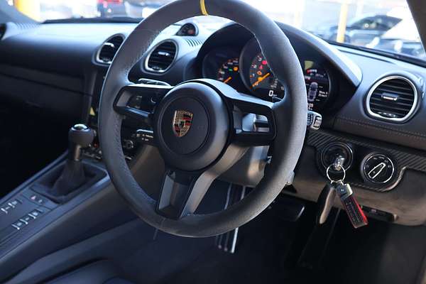 2023 Porsche 718 Cayman GT4 RS 982