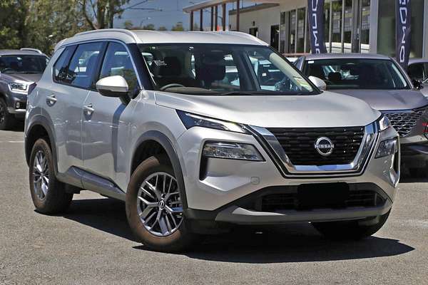 2024 Nissan X-TRAIL ST T33