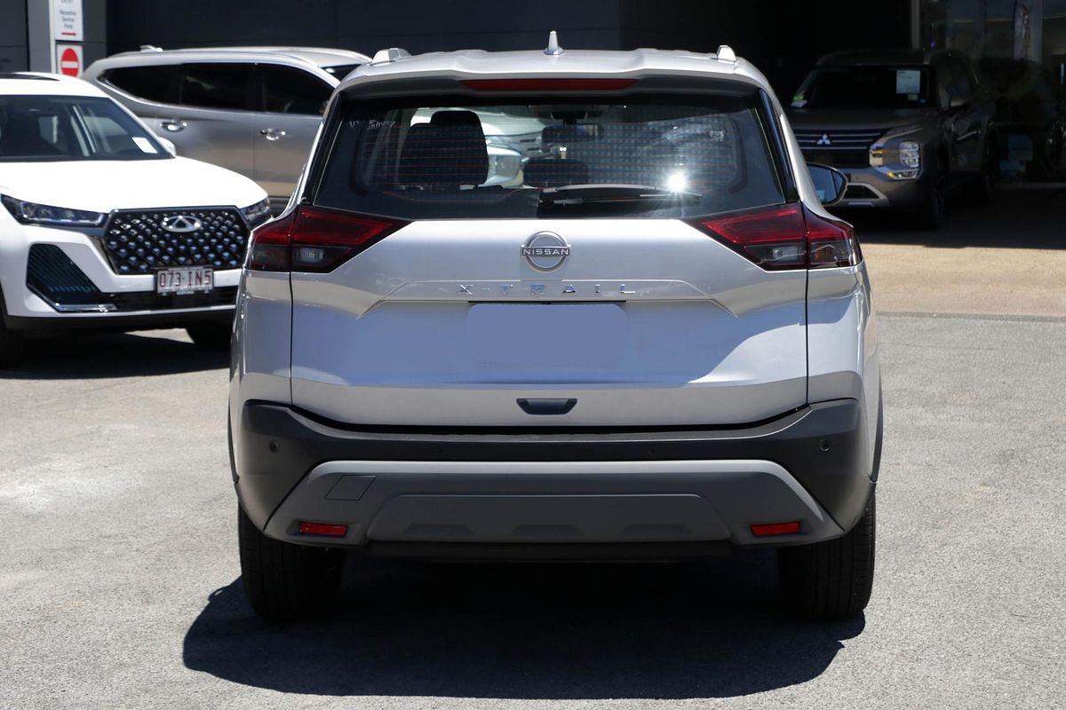 2024 Nissan X-TRAIL ST T33