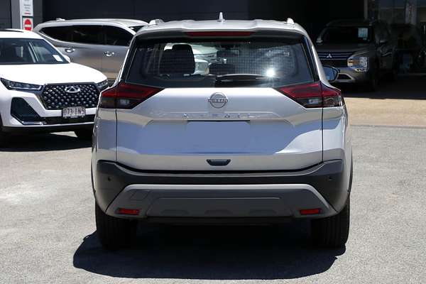 2024 Nissan X-TRAIL ST T33