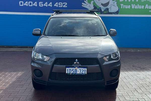 2011 Mitsubishi Outlander LS ZH