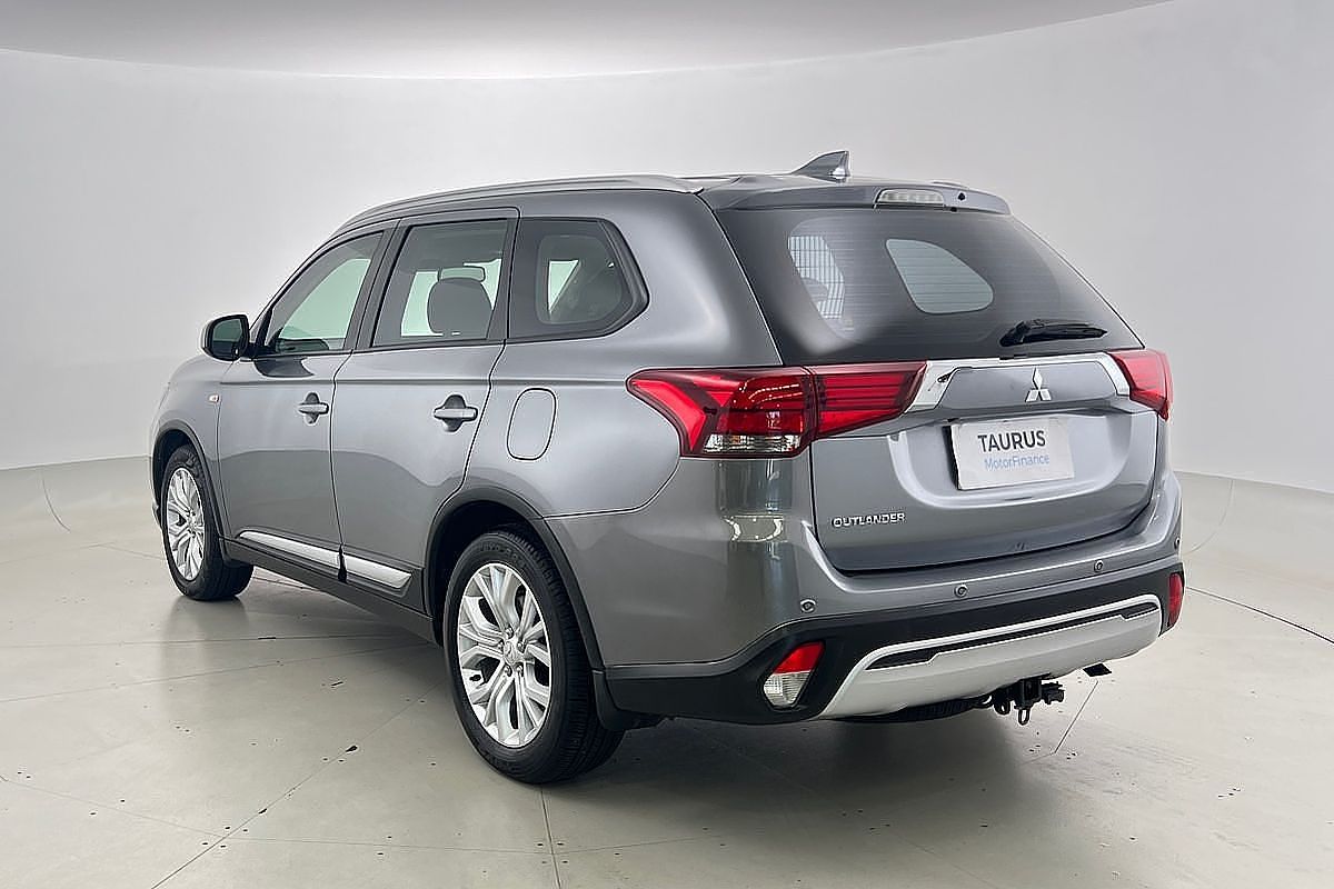 2019 Mitsubishi Outlander ES ADAS ZL