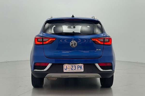 2021 MG ZS Essence AZS1