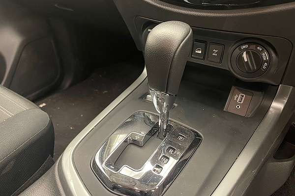 2023 Nissan Navara ST D23 4X4