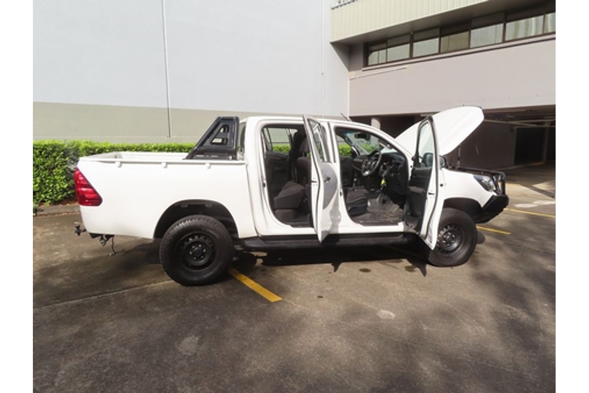 2019 Toyota Hilux SR GUN126R 4X4