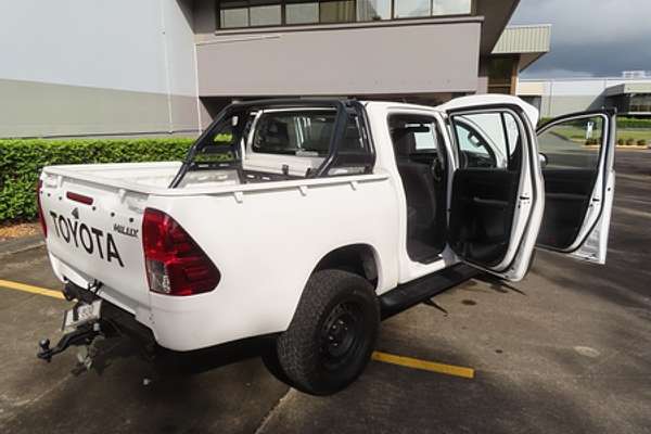 2019 Toyota Hilux SR GUN126R 4X4