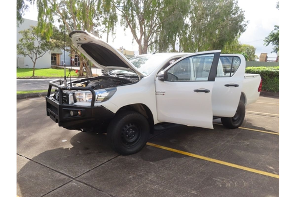 2019 Toyota Hilux SR GUN126R 4X4