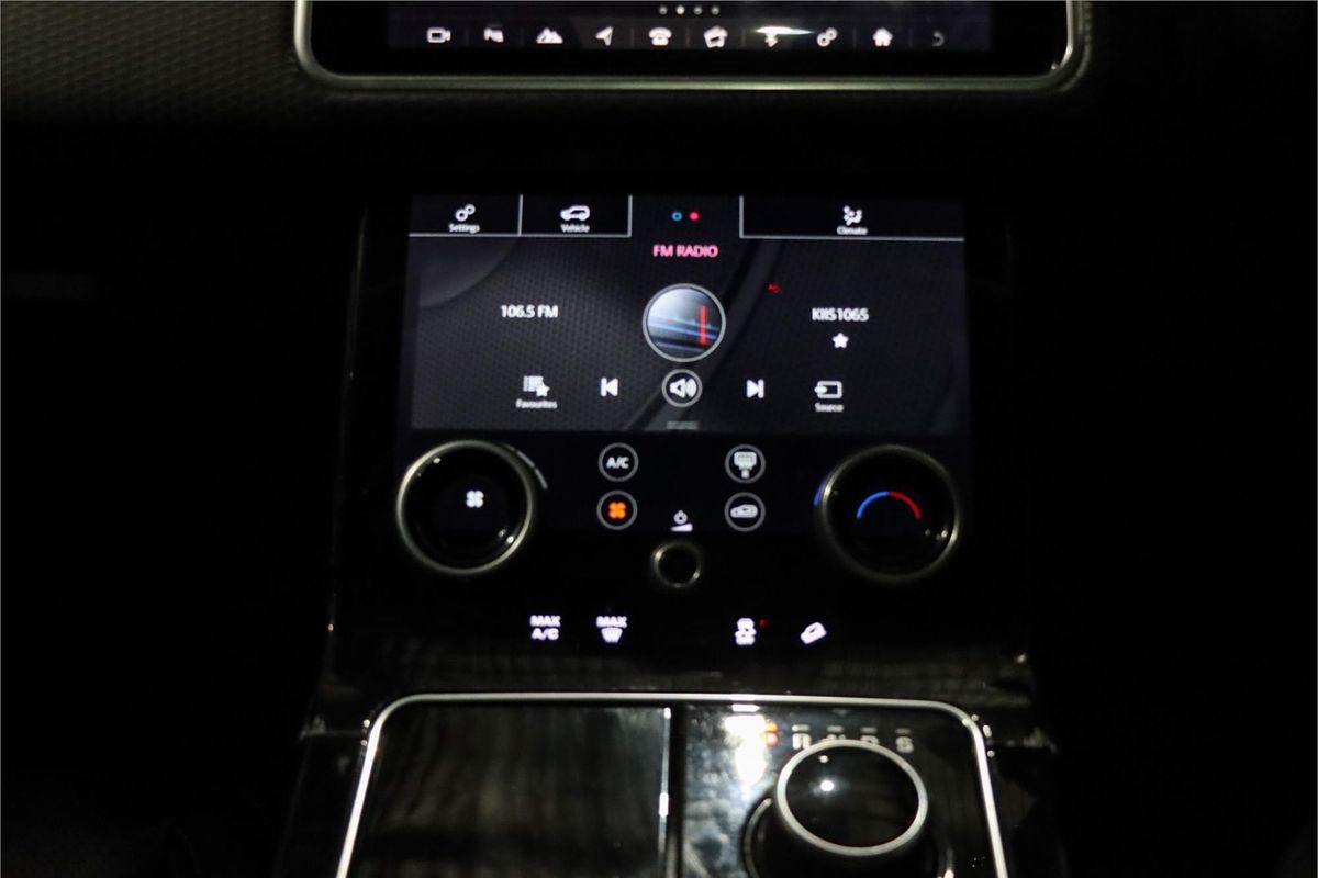 2017 Land Rover Range Rover Velar D300 SE L560