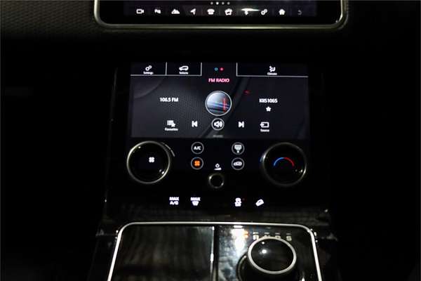 2017 Land Rover Range Rover Velar D300 SE L560