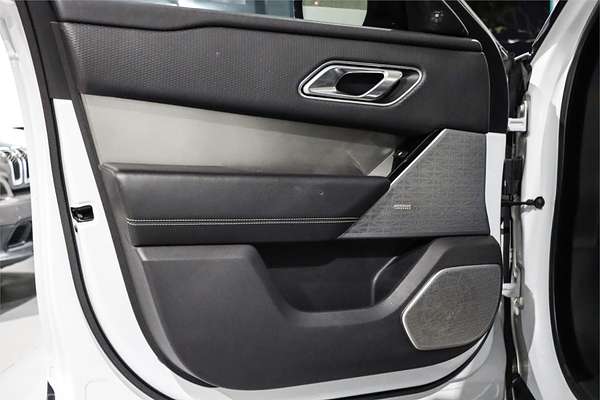 2017 Land Rover Range Rover Velar D300 SE L560