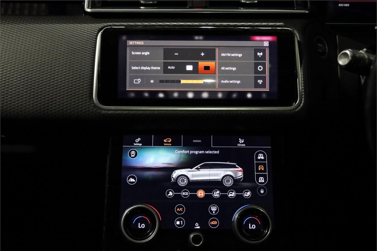 2017 Land Rover Range Rover Velar D300 SE L560