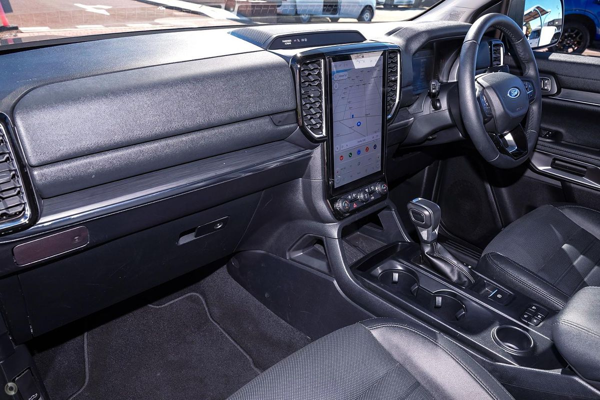 2025 Ford Everest Sport 2.0L